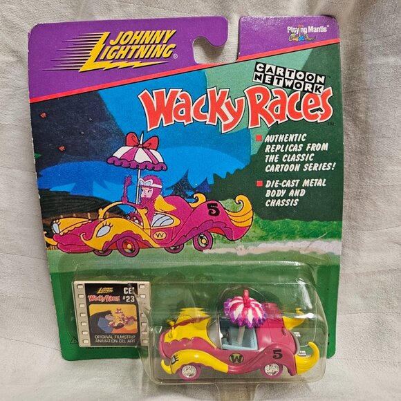 Johnny Lightning Wacky Races Penelope Pitstop’s Compact Pussycat - Picture 1 of 4